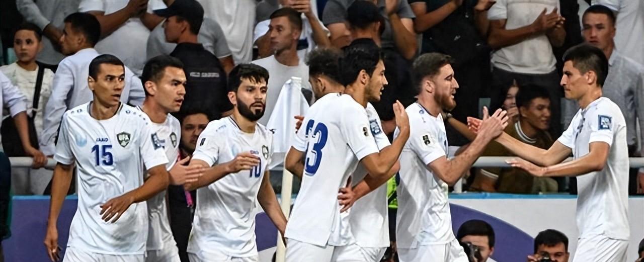 伊朗球队在亚洲大赛中逆转比赛,惊险晋级 伊朗球队在亚洲大赛中逆转比赛,惊险晋级