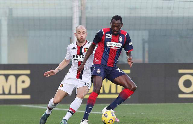 热那亚主场击败对手,近期状态回升 热那亚主场击败对手,近期状态回升