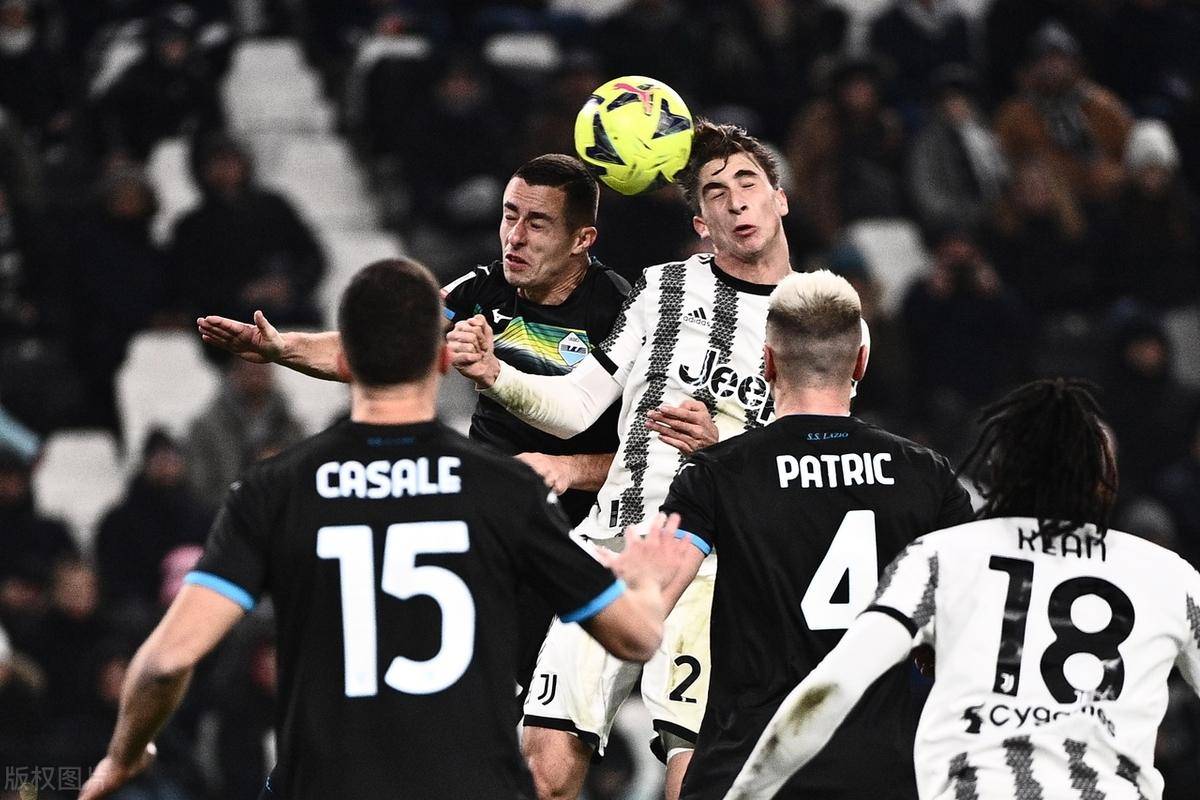 尤文图斯坚守主场,逆转击败对手 尤文图斯坚守主场,逆转击败对手