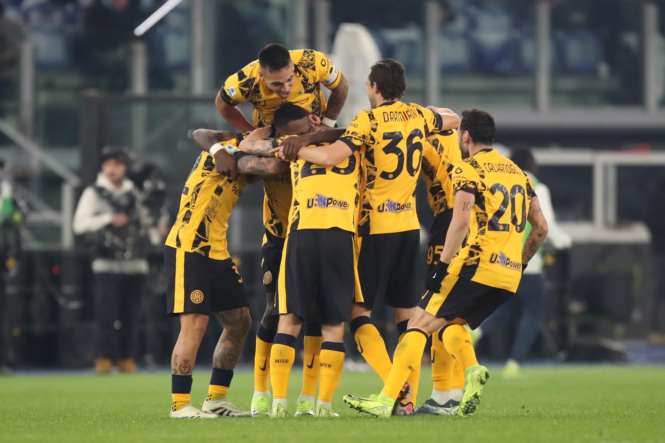 德信体育-AC米兰寻胜拉齐奥：全力以赴