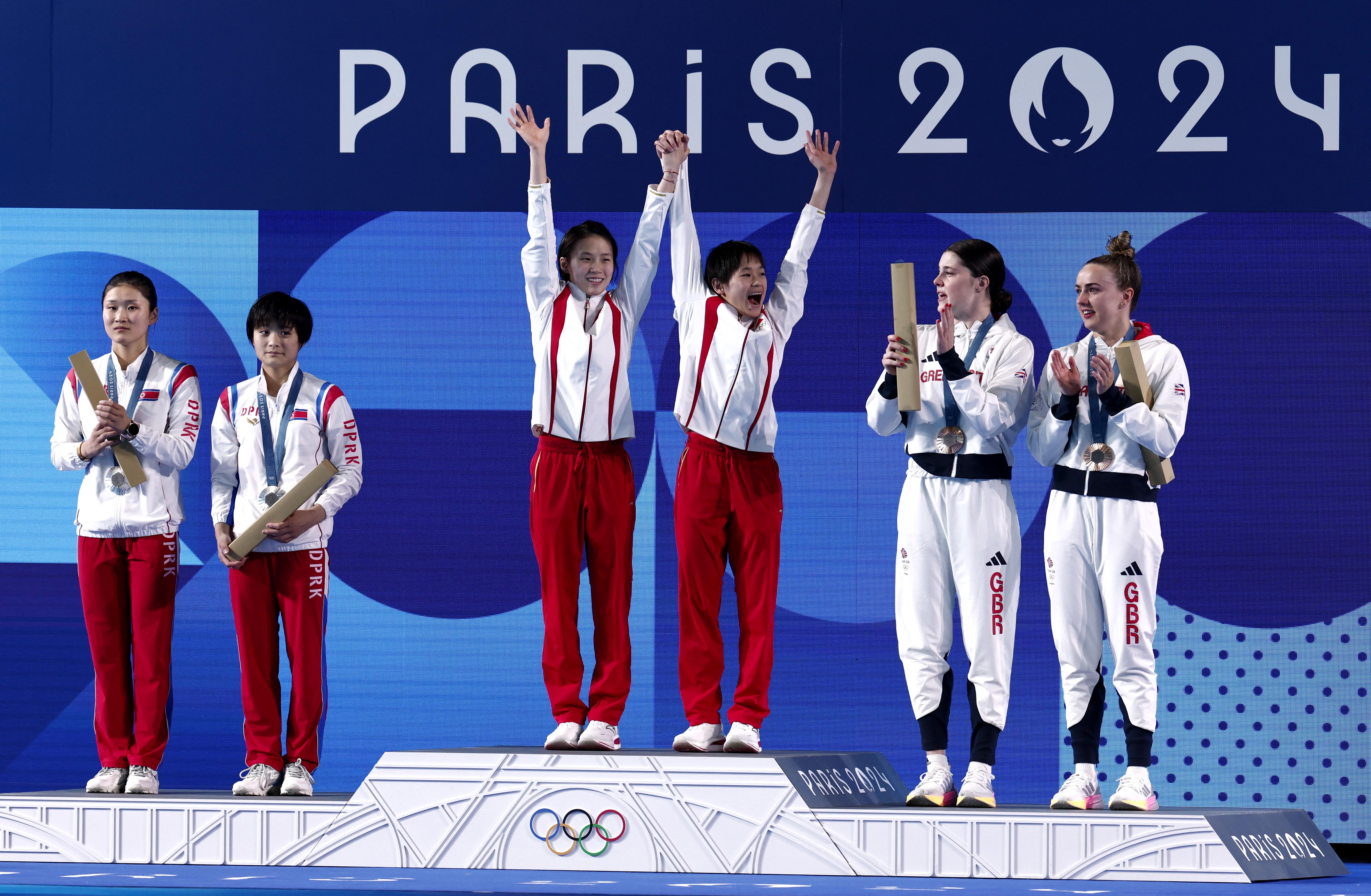 精彩对决:法国和意大利跳水双人赛冠军出炉 精彩对决:法国和意大利跳水双人赛冠军出炉