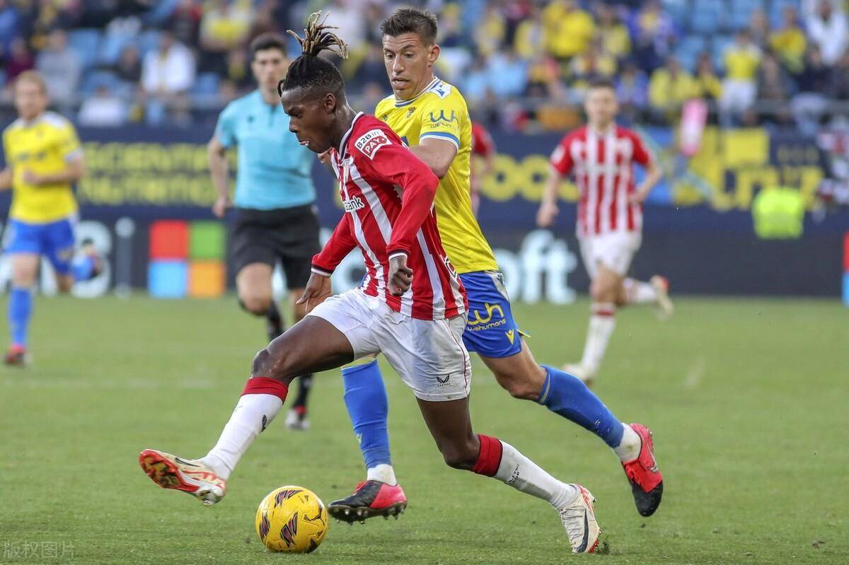 马德里竞技客场不敌对手,遭遇压力 马德里竞技客场不敌对手,遭遇压力