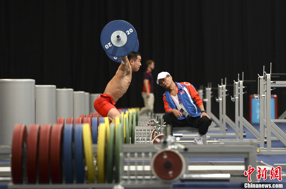 备战奥运!运动员用汗水谱写胜利之歌 备战奥运!运动员用汗水谱写胜利之歌