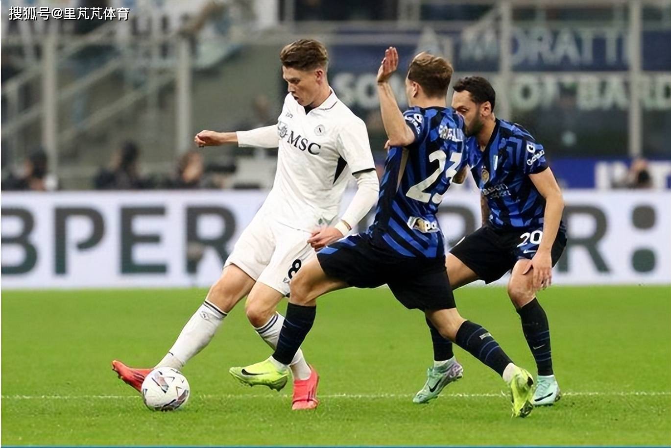 德信体育-那不勒斯客场不敌,国米升至积分榜榜首