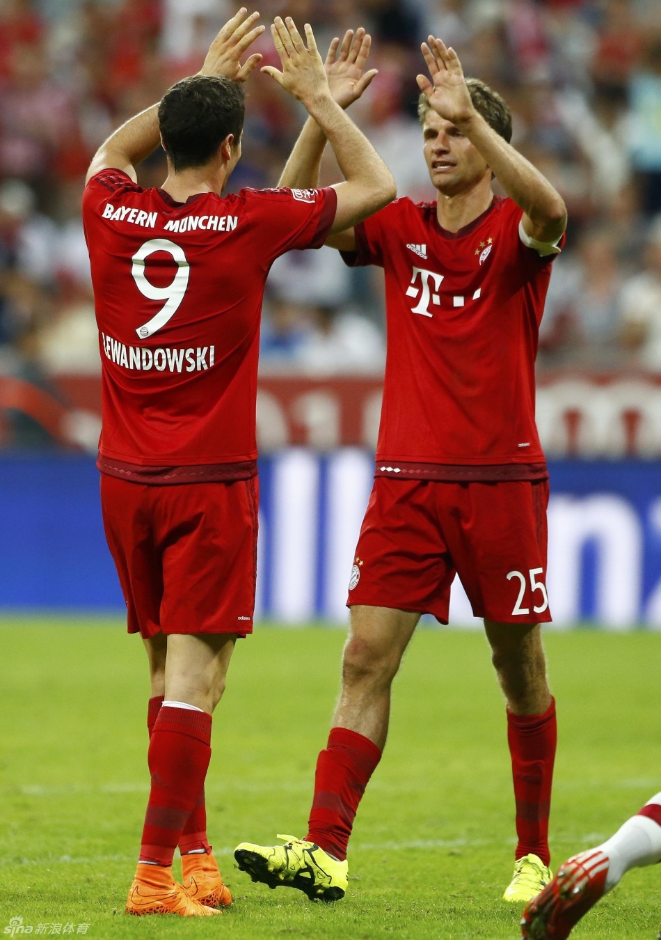 德信体育-比达尔梅开二度,拜仁轻松晋级