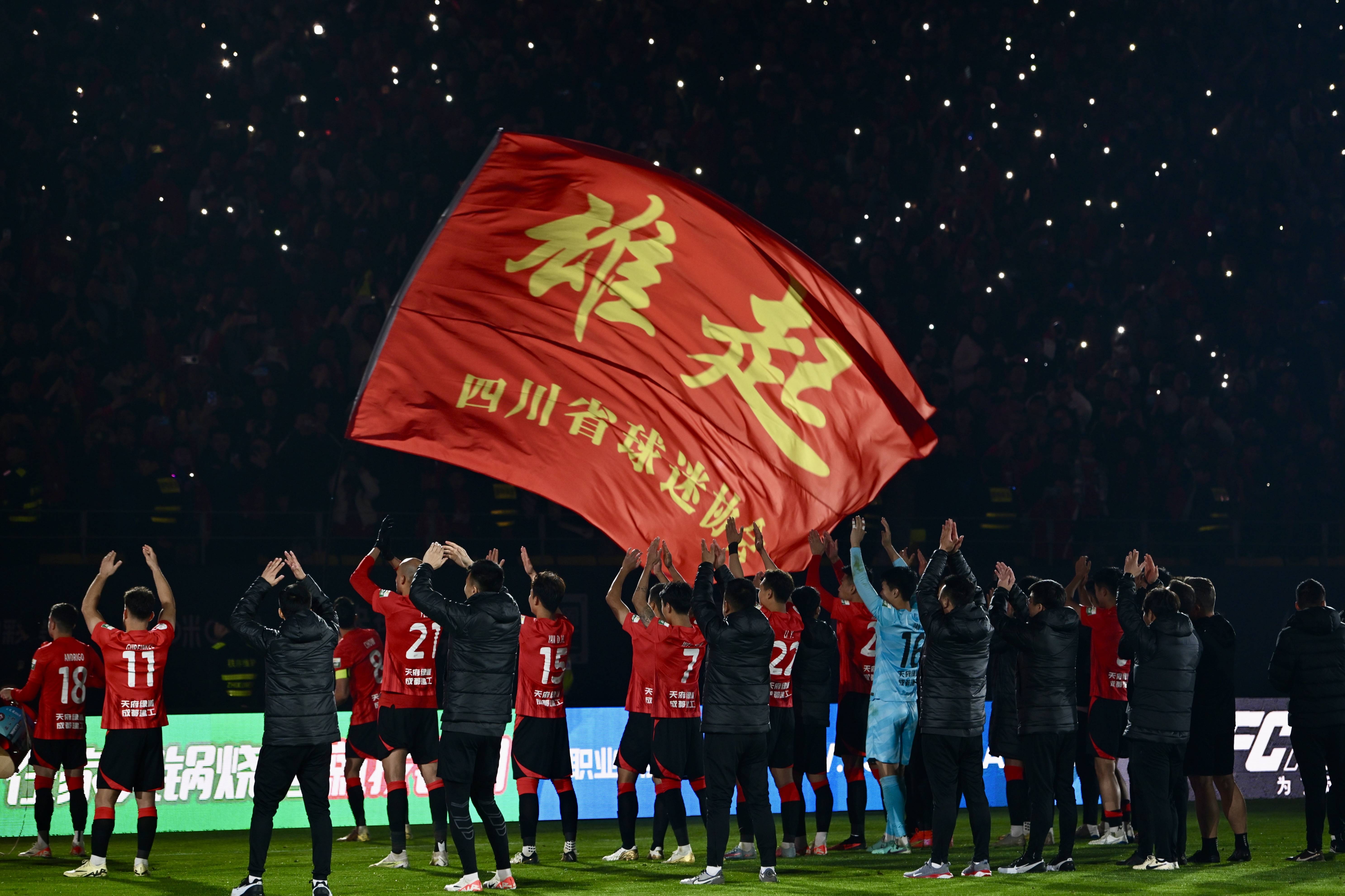 德信体育-前程一片光明,球队在比赛中势如破竹获胜