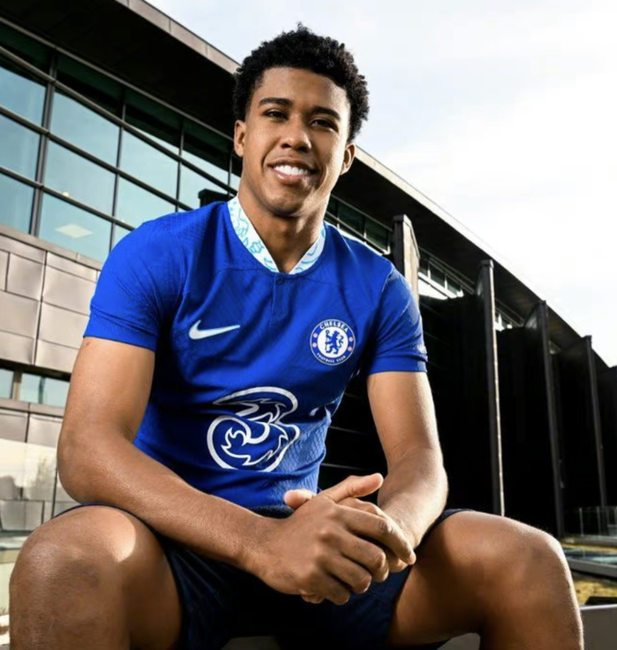 巴西选手安德雷获得女子排球比赛冠军 巴西选手安德雷获得女子排球比赛冠军