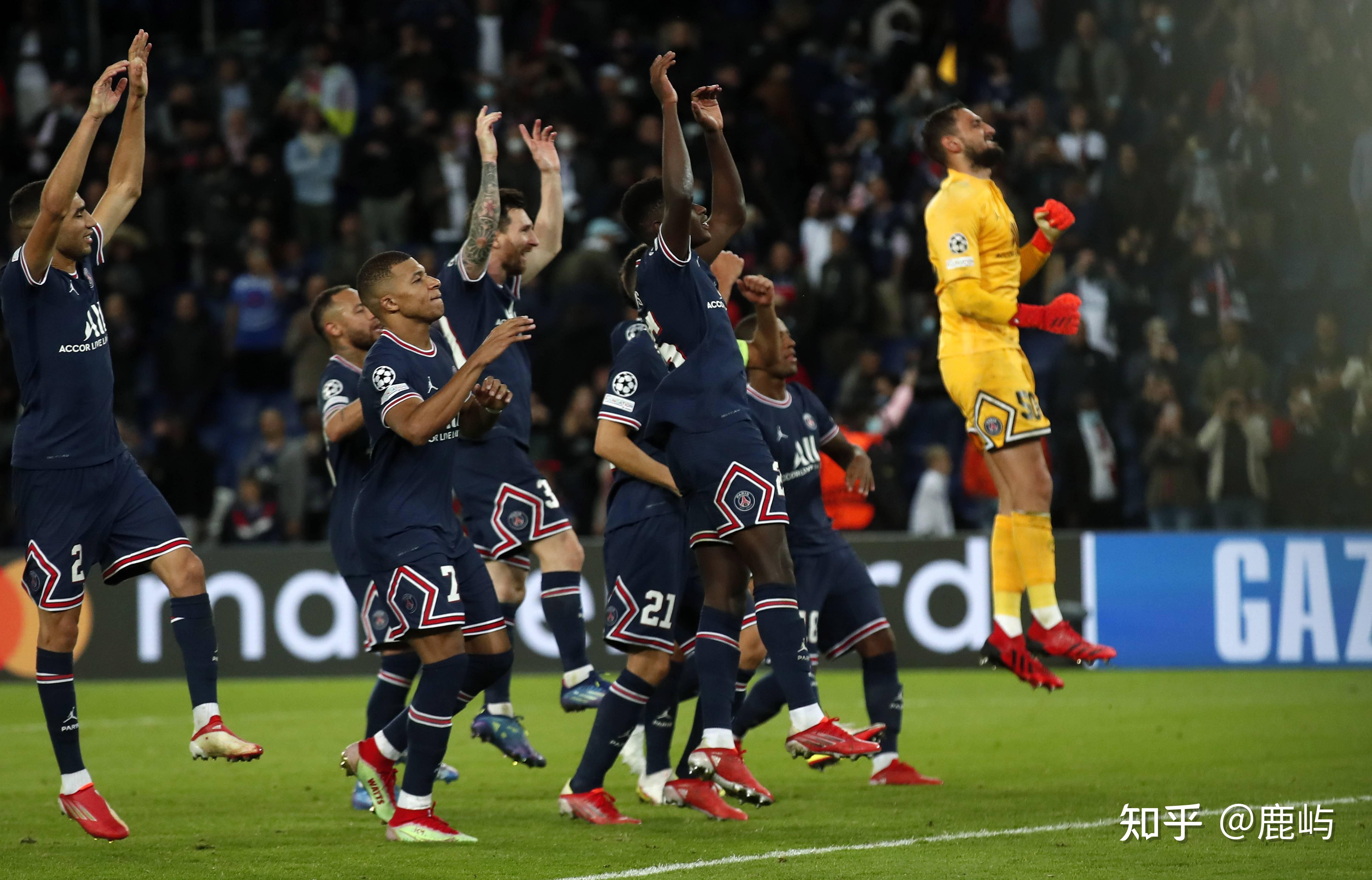 德信体育app下载-南特球员训练场上互有火药,关系尴尬?