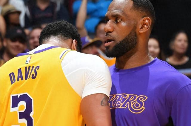 湖人队再遭失利,卫冕之路岌岌可危 湖人队再遭失利,卫冕之路岌岌可危