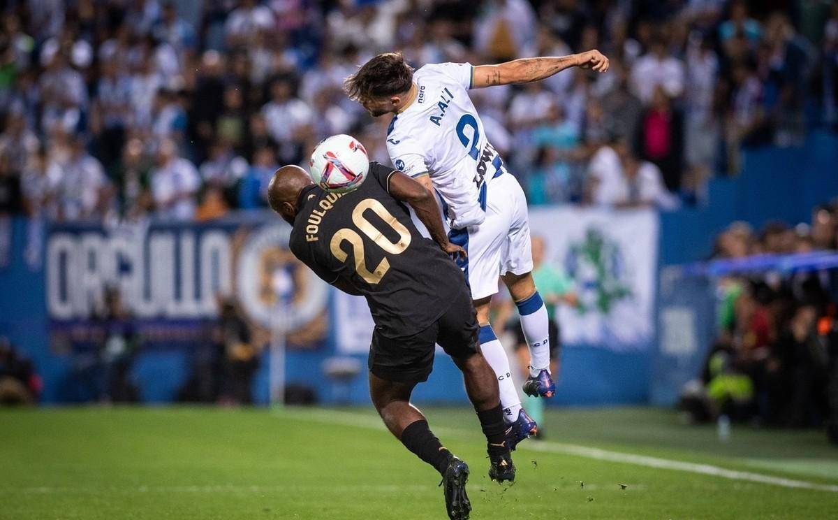 埃尔切客场意外战胜豪门瓦伦西亚 埃尔切客场意外战胜豪门瓦伦西亚