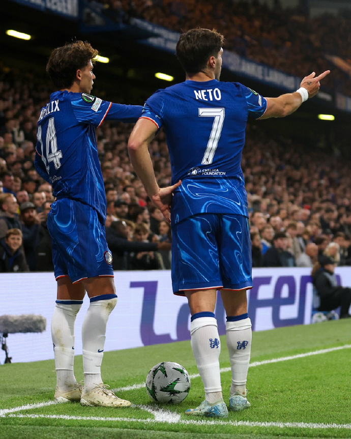 切尔西后防稳固,零封对手! 切尔西后防稳固,零封对手!