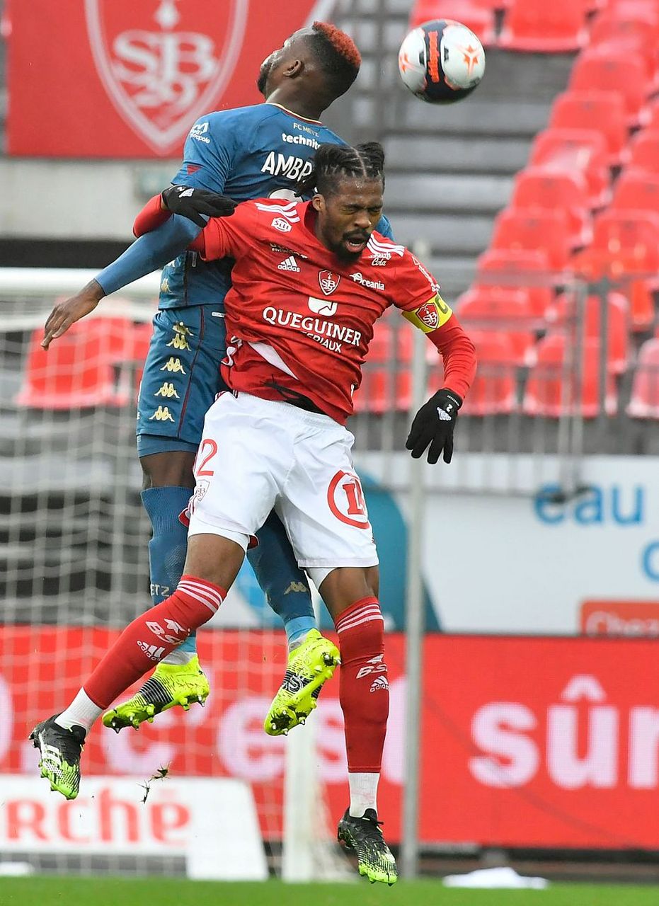 布雷斯特主场告捷,法甲联赛排名攀升 布雷斯特主场告捷,法甲联赛排名攀升