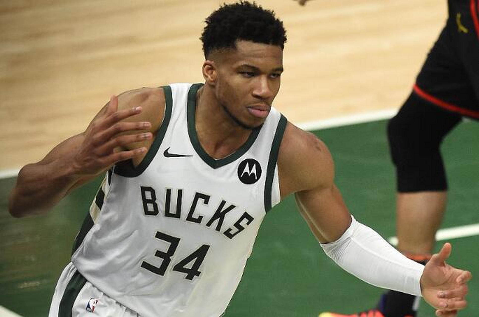 德信体育-安特托昆博再度崛起,雄鹿队内部争议升级