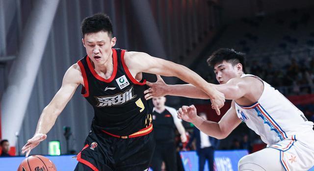 德信app-深圳逆袭山东：艰难反超取胜，实力不容忽视