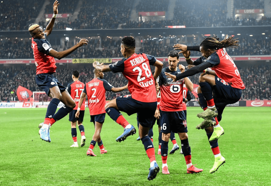 尤文图斯连续不胜,卫冕冠军身陷泥潭 尤文图斯连续不胜,卫冕冠军身陷泥潭