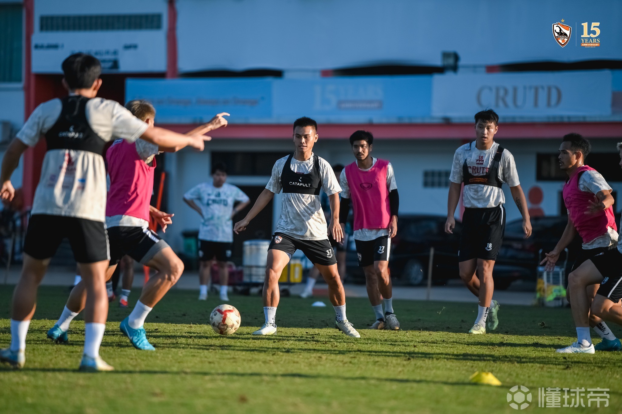 世界级球星合练备战，致力夺冠