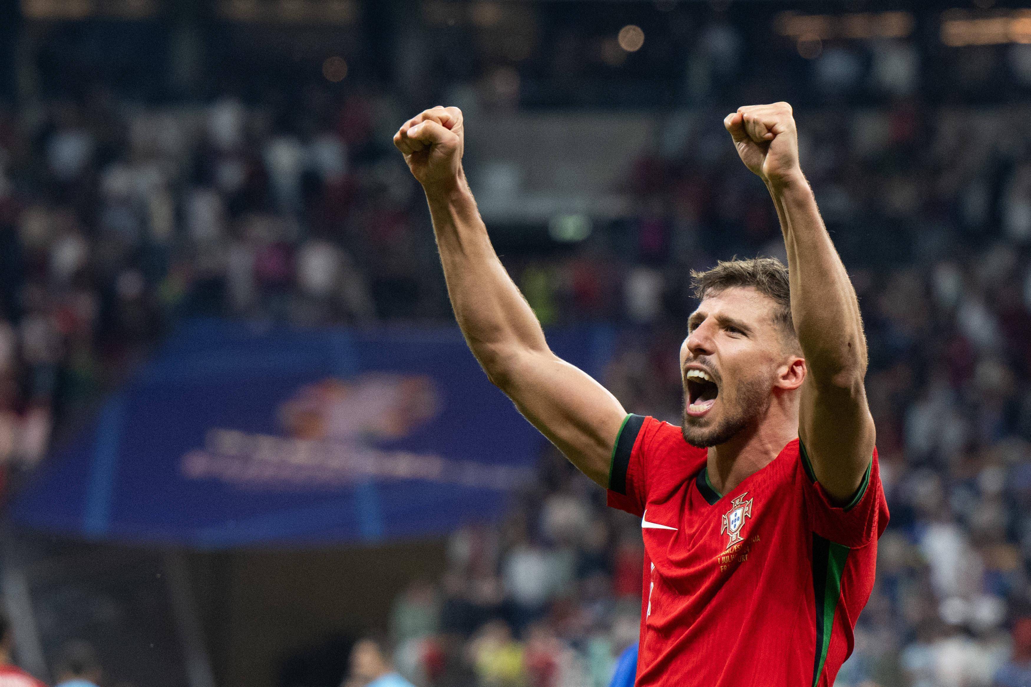 德信体育-欧预赛比赛中,葡萄牙队战胜瑞典