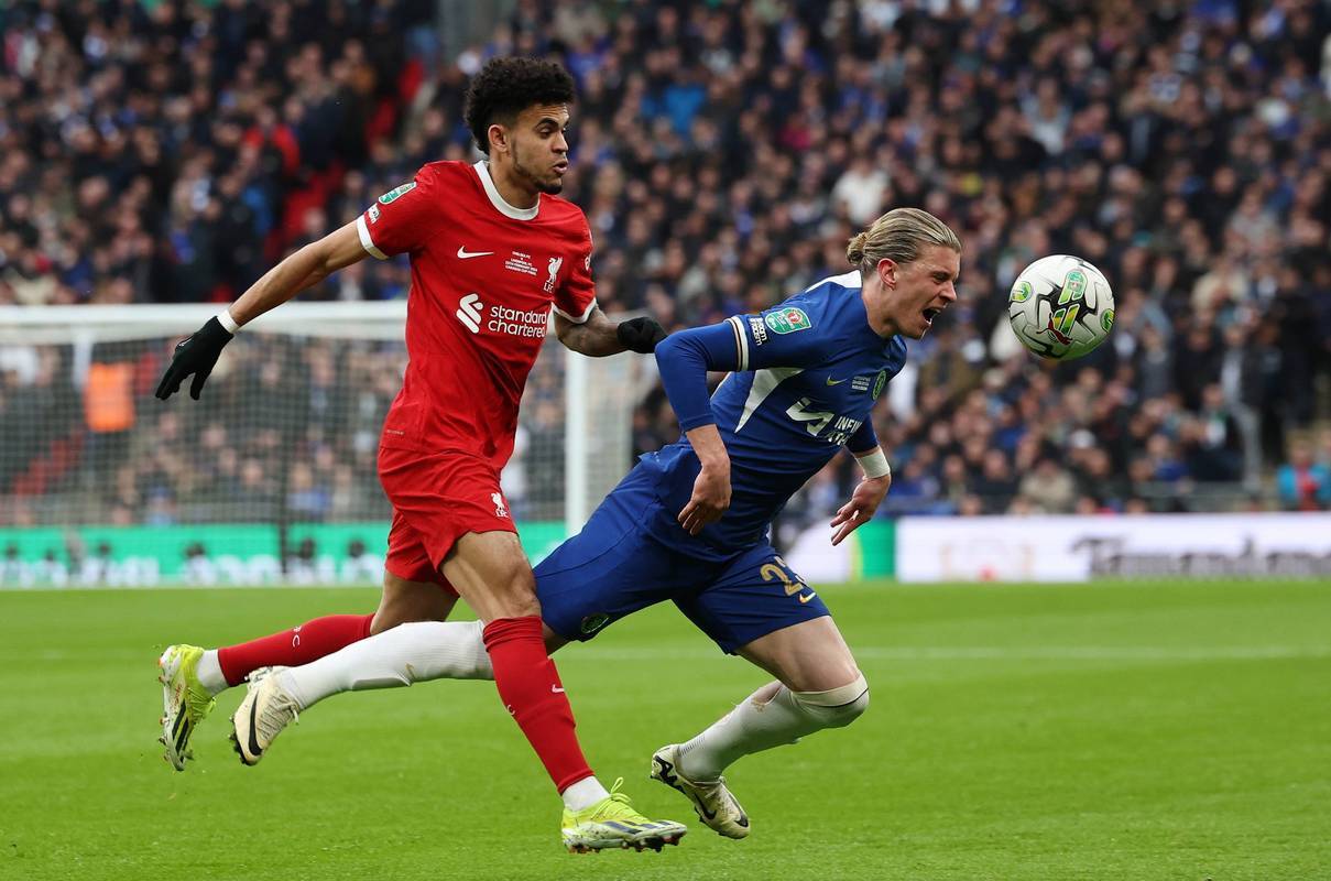 利物浦战平托特纳姆,遭遇不胜 利物浦战平托特纳姆,遭遇不胜