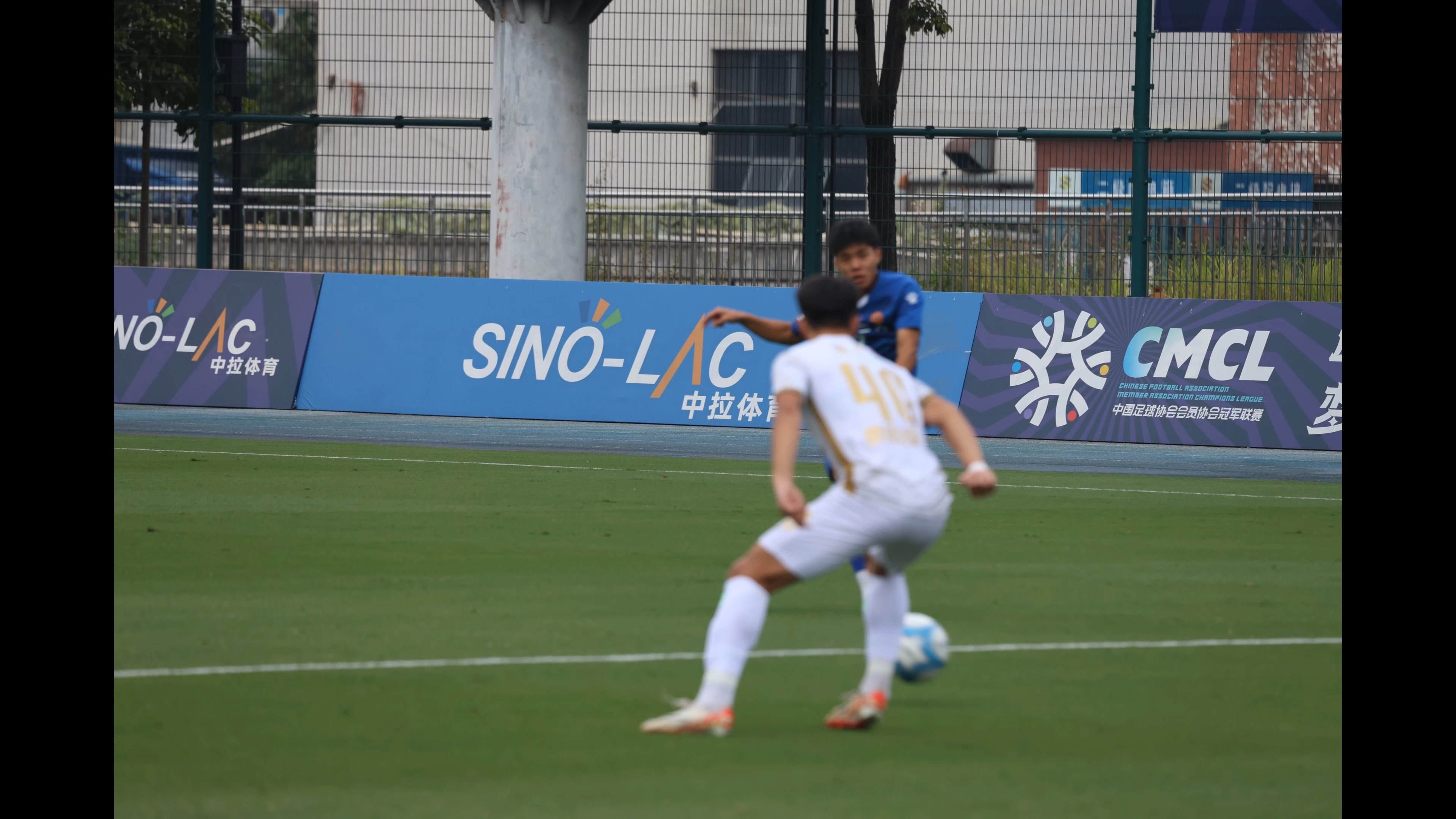 德信体育-足球联赛首轮比赛精彩纷呈,不容错过