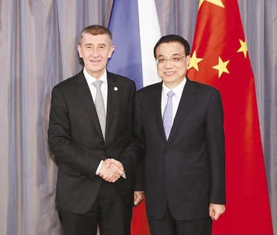 捷克对阵斯洛文尼亚,争夺晋级权利 捷克对阵斯洛文尼亚,争夺晋级权利