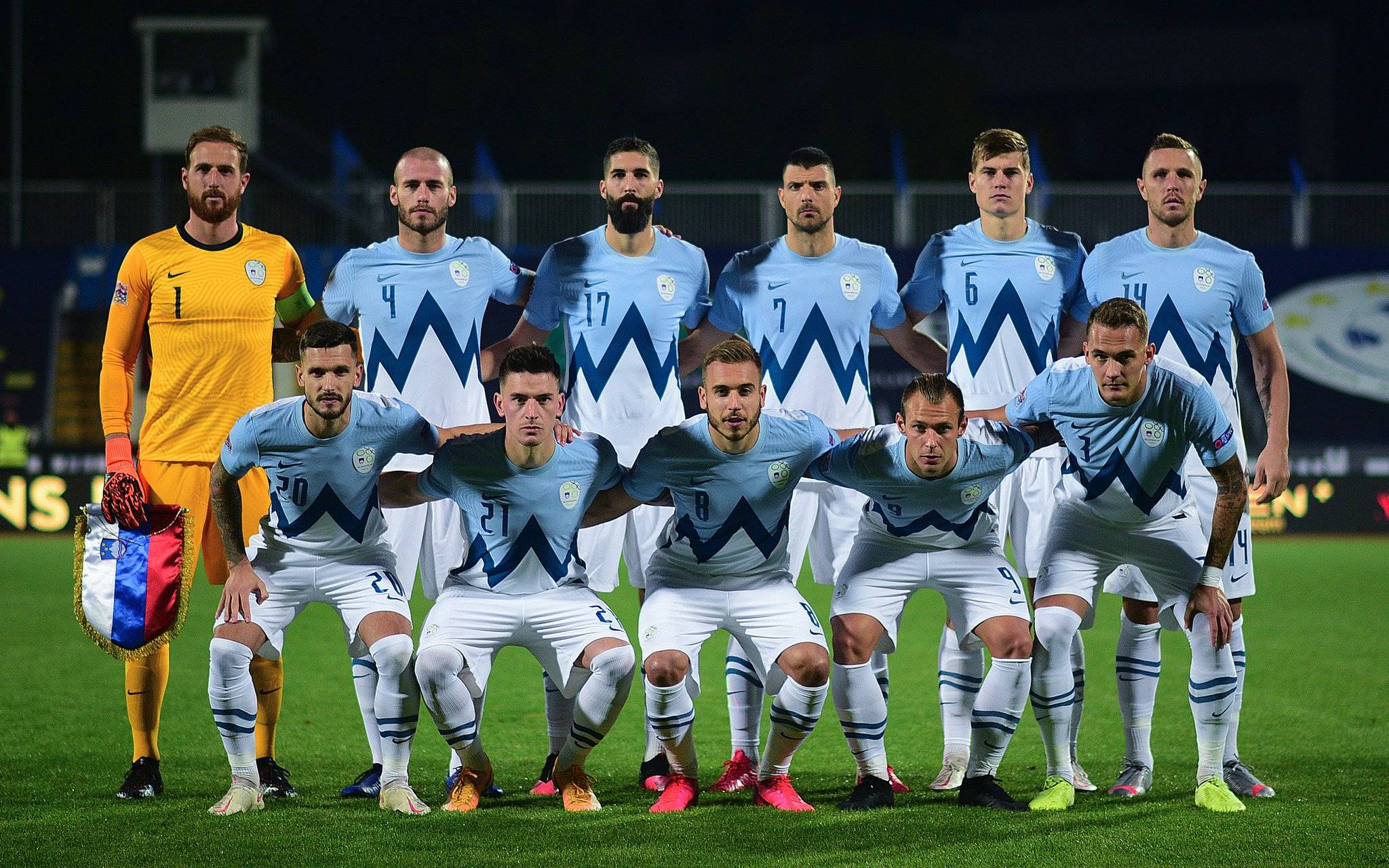 德信体育app下载-罗马尼亚队在欧洲杯预选赛中大获全胜