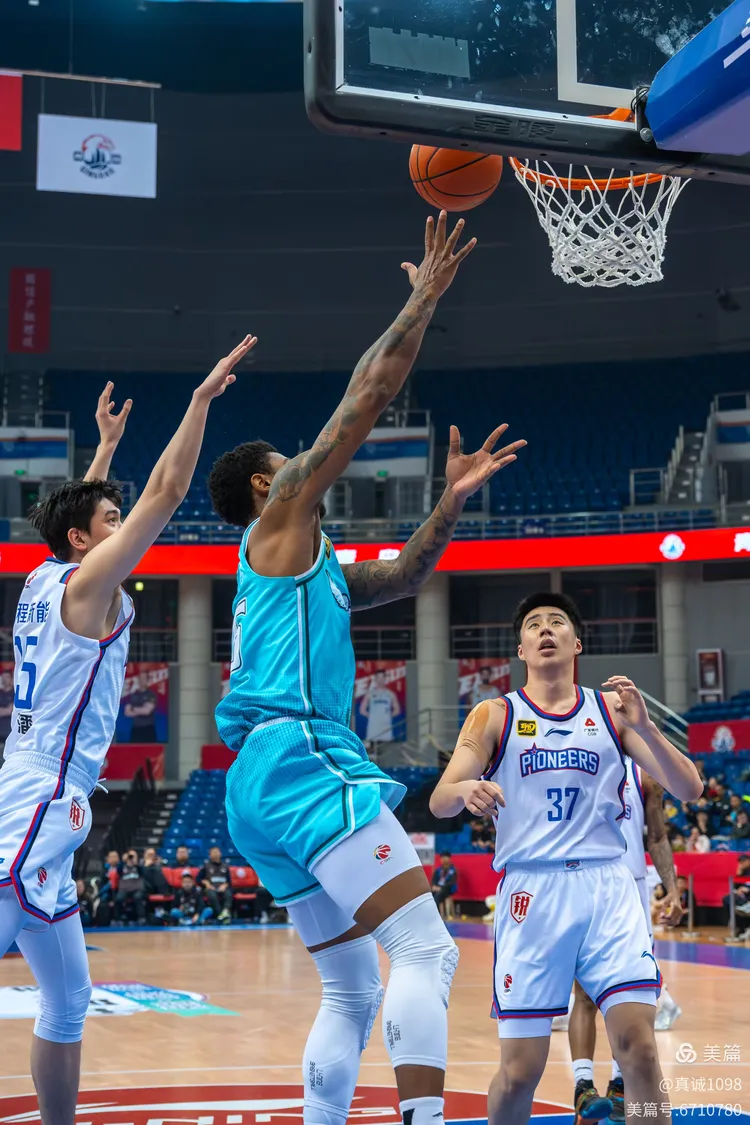 天津男篮深陷低谷,需寻找突破口 天津男篮深陷低谷,需寻找突破口