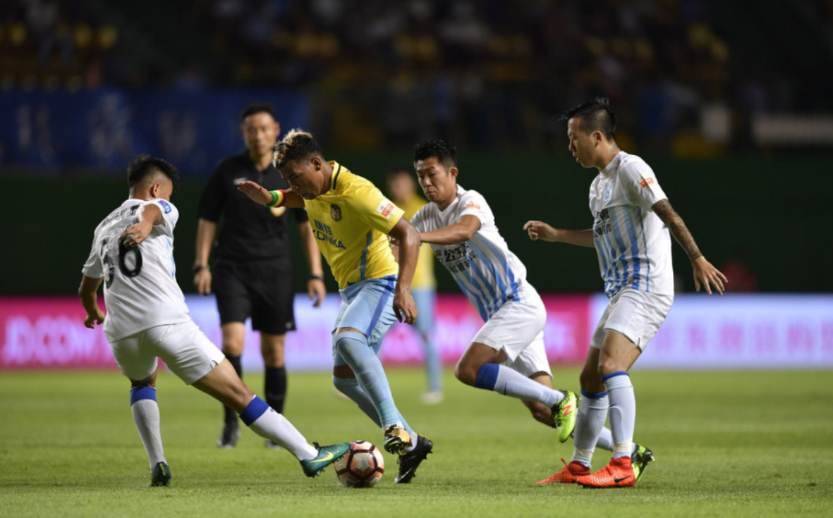 黄海主场1-3完败苏宁,保级形势雪上加霜 黄海主场1-3完败苏宁,保级形势雪上加霜