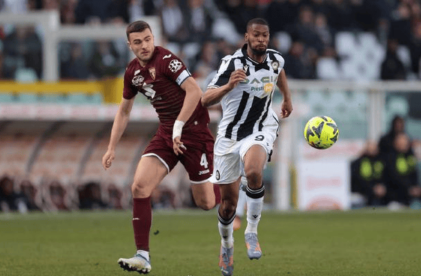 德信体育-都灵客场大胜乌迪内斯,稳固中游积分