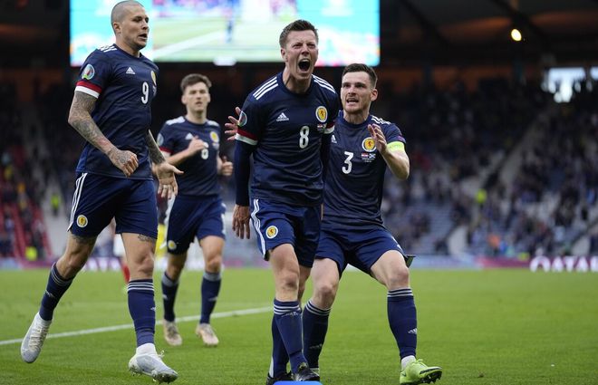 荷兰队在主场击败挪威,实力出众 荷兰队在主场击败挪威,实力出众