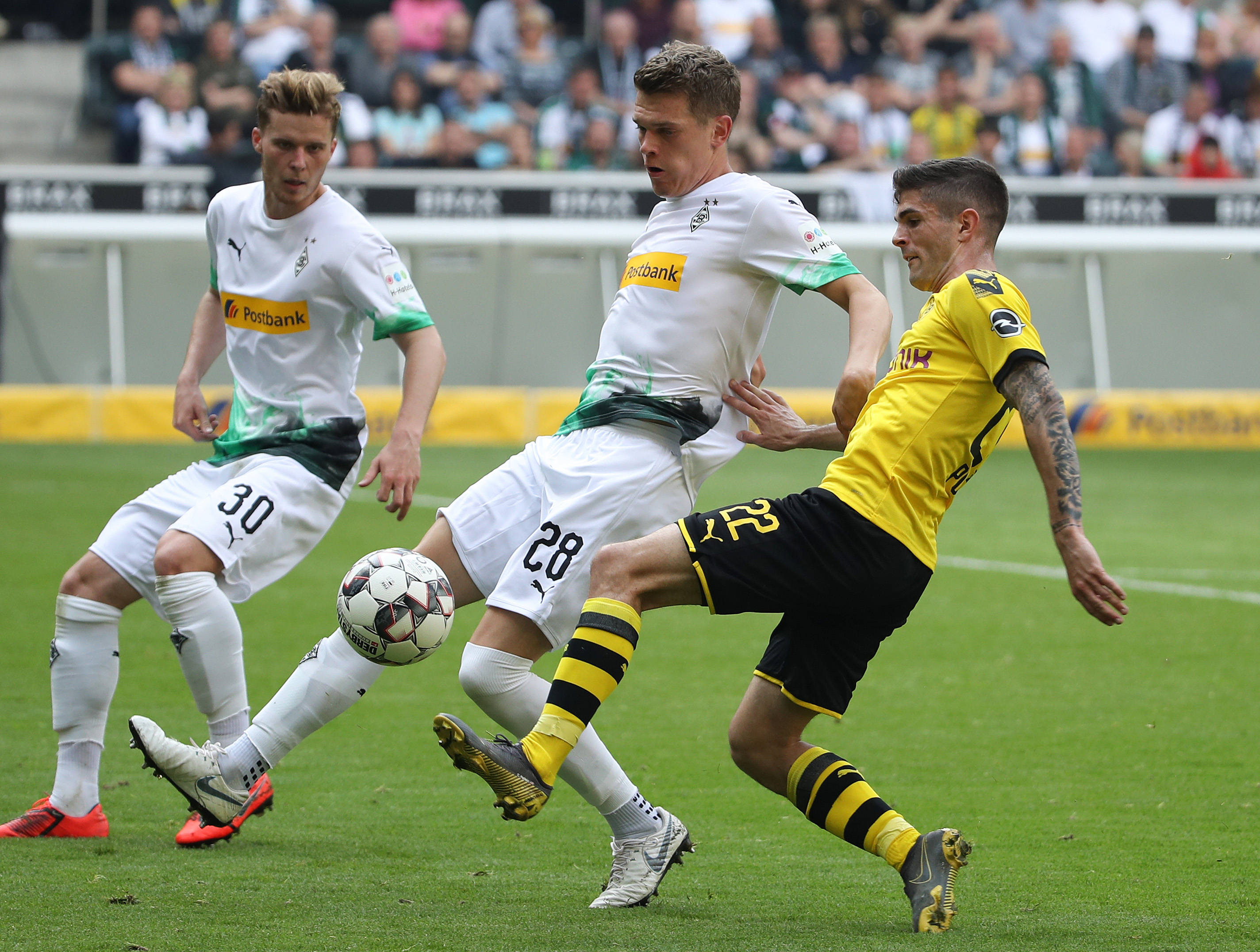 德信体育app下载-门兴格拉德巴赫继续保持不败,赛季表现亮眼