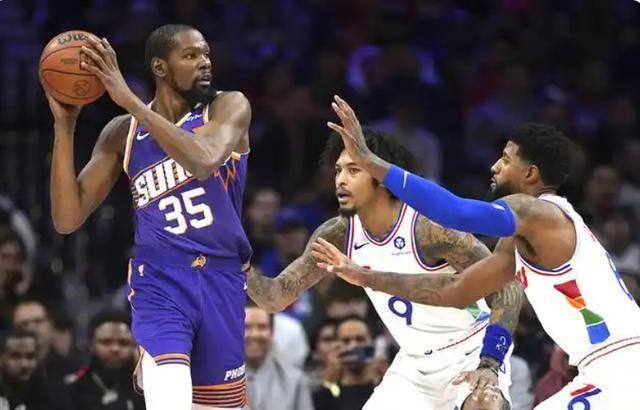 76人合力夺魁团队默契取得胜利 76人合力夺魁团队默契取得胜利