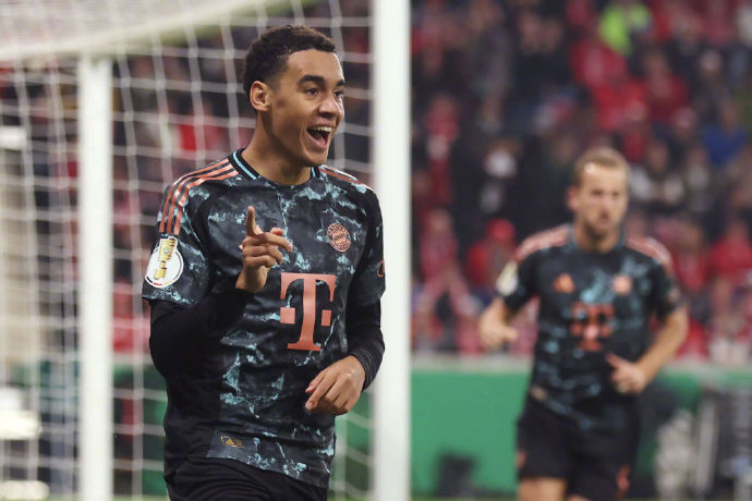 德信官网下载-拜仁慕尼黑官方宣布兰戈下课