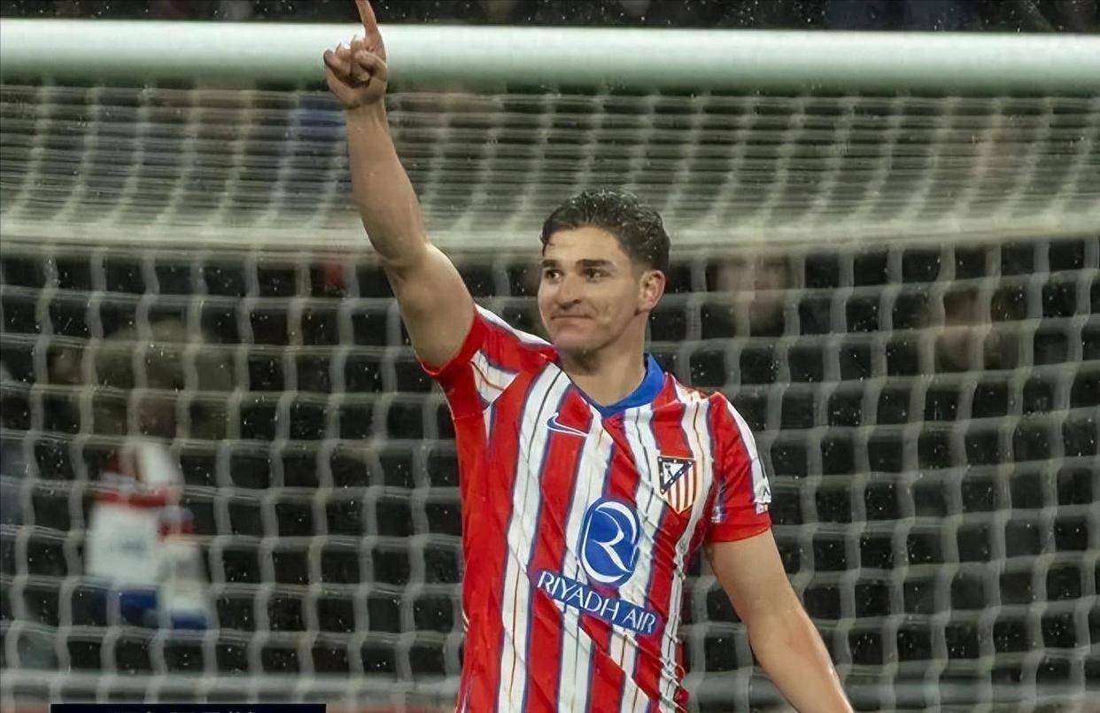 瑞典球员在比赛中展现超强实力,令人惊叹 瑞典球员在比赛中展现超强实力,令人惊叹