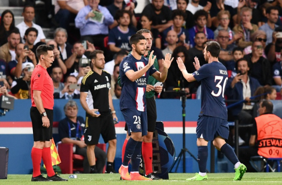 德信体育app下载-索莱尔进球无效,那不勒斯遭遇不利