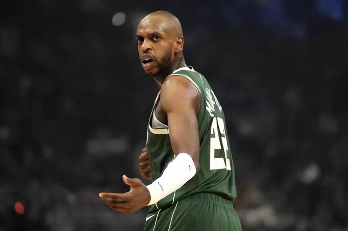 德信体育-退役球星计划重返赛场,备受期待