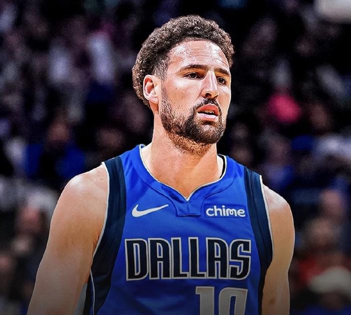 德信体育app下载-独行侠球员迎来个人突破,赢得掌声