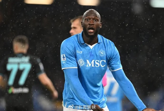 德信体育-那不勒斯主场奋力一战,期待更好成绩