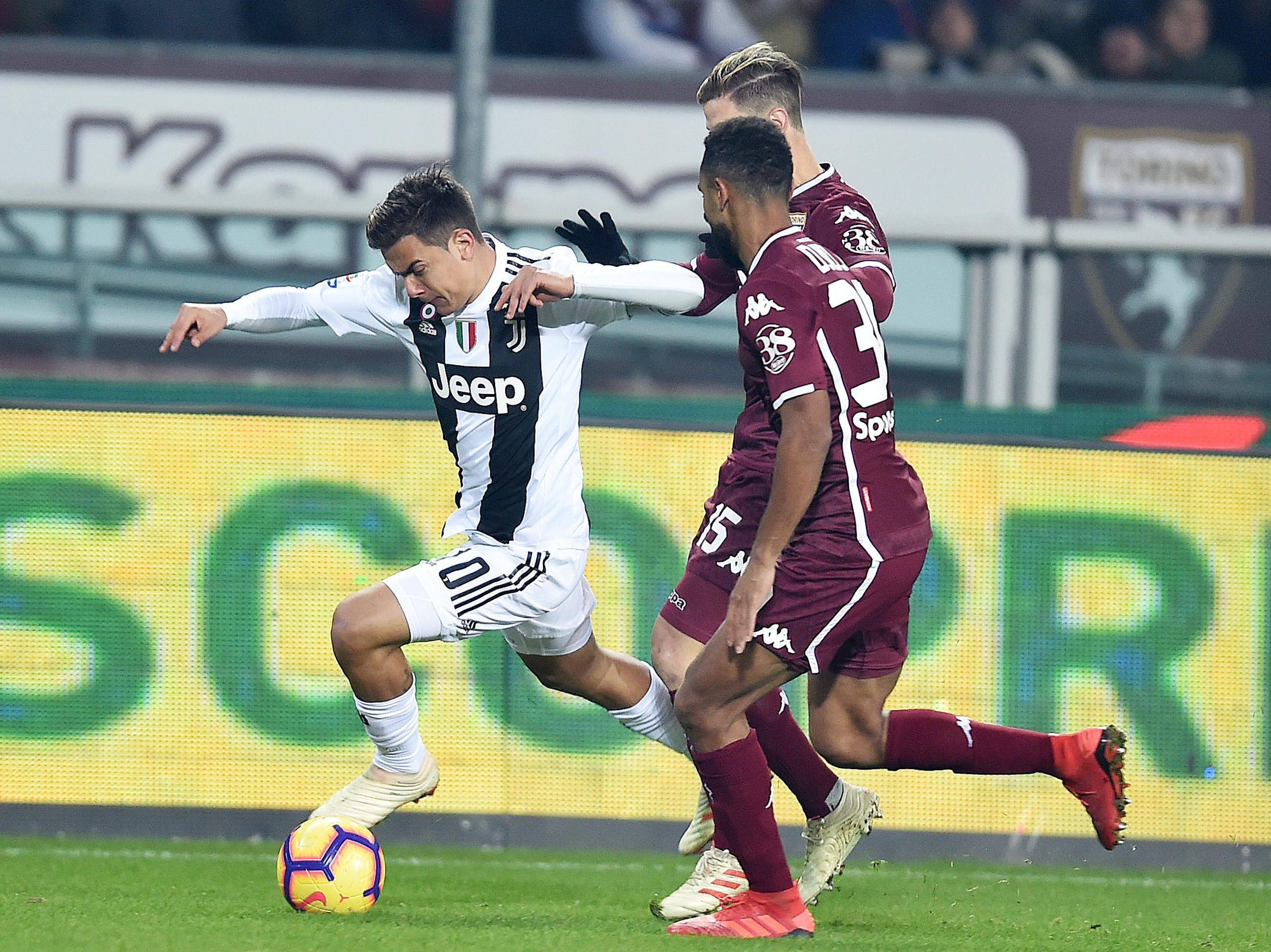 德信app下载-尤文图斯门将扑救精彩,关键时刻决定比赛走向