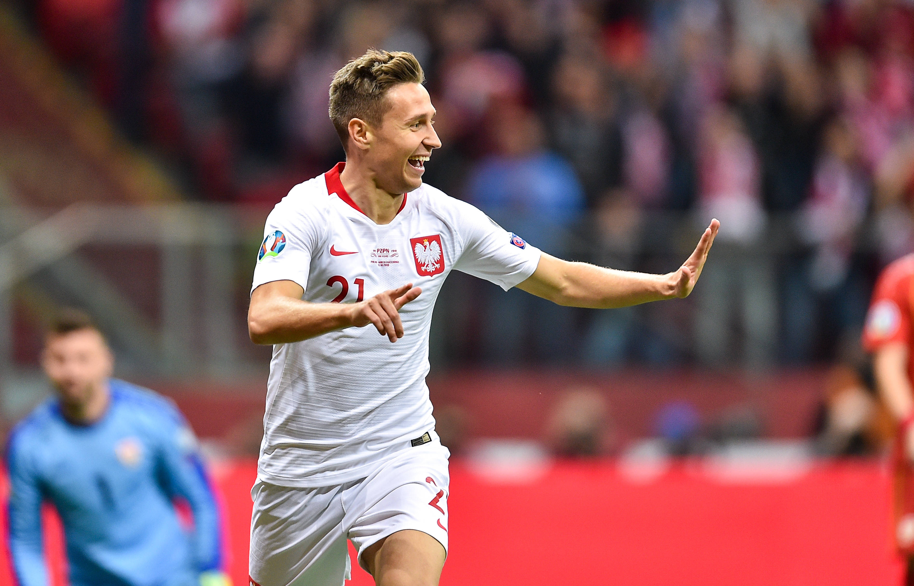 德信体育-波兰队在比赛中守住优势晋级欧洲杯16强