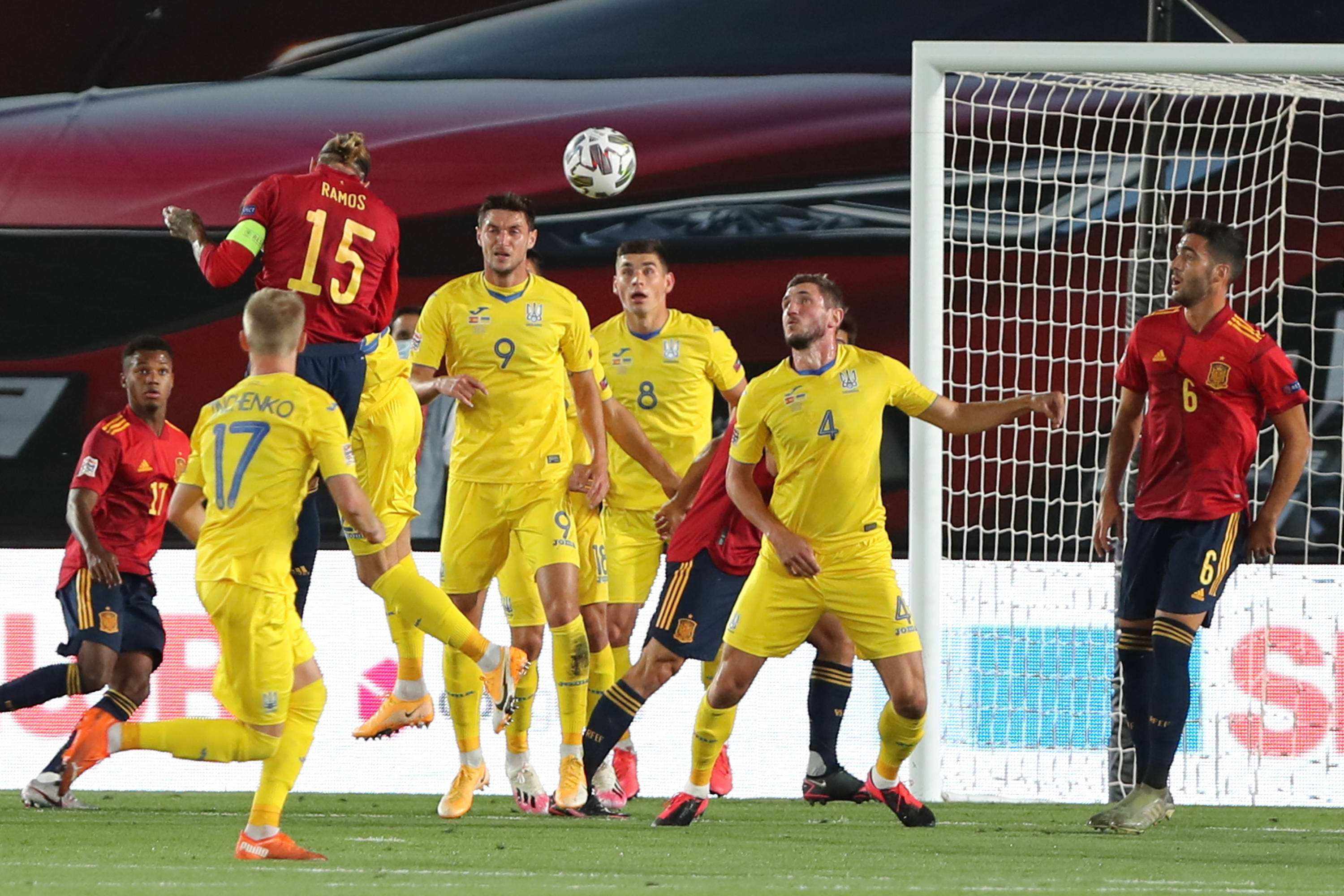 法国主场不敌瑞典,陷入小组领先争夺 法国主场不敌瑞典,陷入小组领先争夺