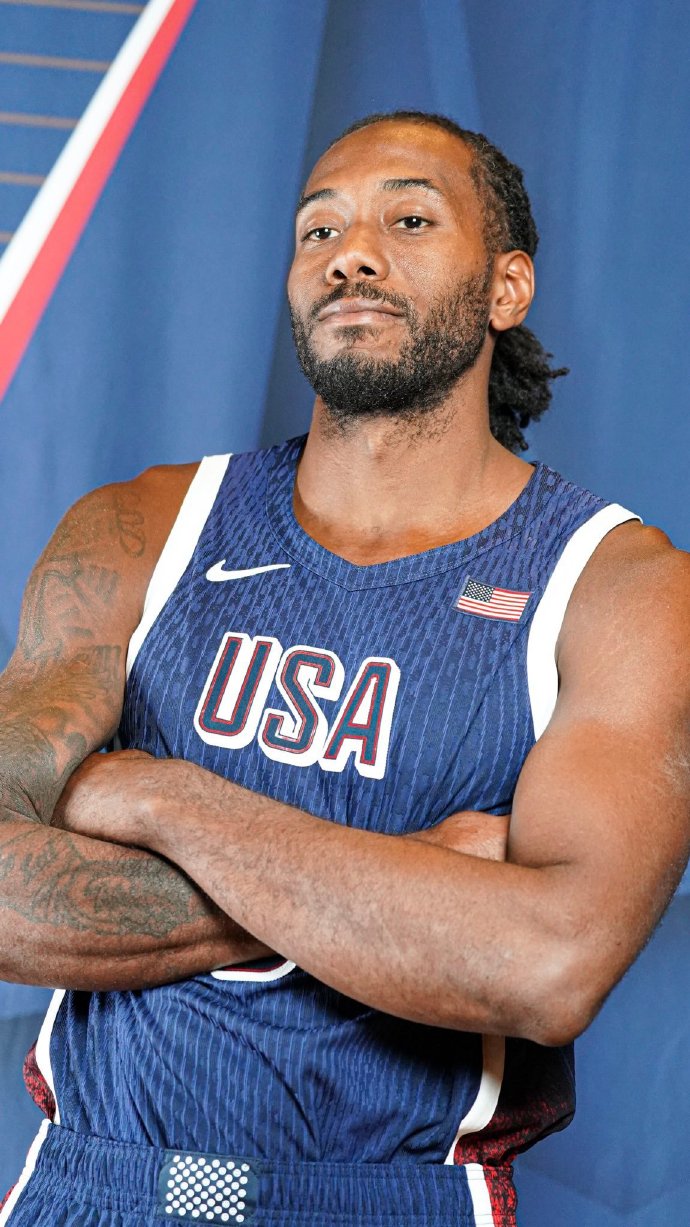 德信app-快船再度落败,伦纳德个人努力难免失利