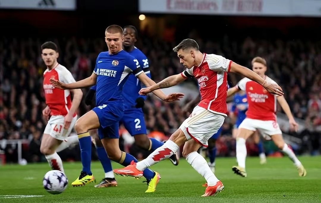 德信app下载-阿森纳客场大胜布莱顿,保住欧洲联赛位置