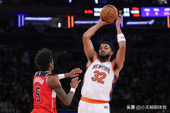 德信体育-尼克斯队新赛季冲击东部前四,球员信心爆棚