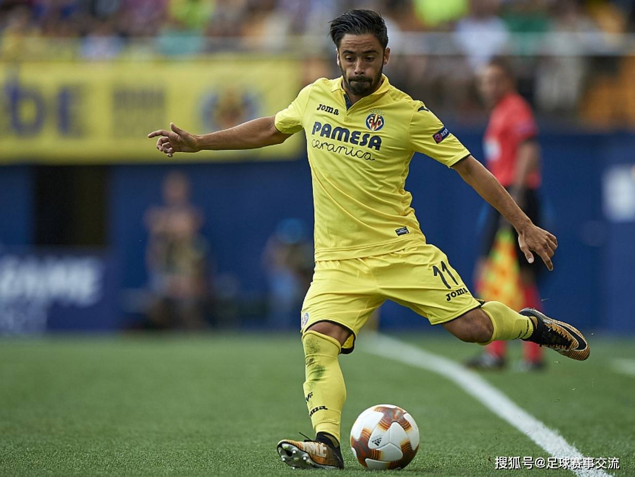 比利亚雷亚尔豪取胜果,继续领跑联赛积分榜 比利亚雷亚尔豪取胜果,继续领跑联赛积分榜