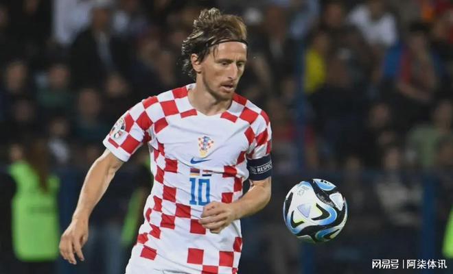 克罗地亚惊险胜出!晋级欧预赛半决赛! 克罗地亚惊险胜出!晋级欧预赛半决赛!