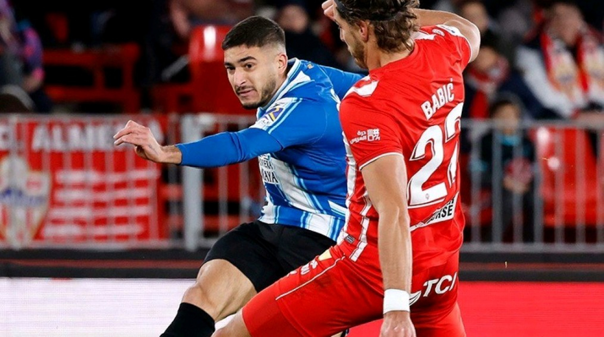 阿尔梅里亚客场换帅,图尔斯遭遇失利 阿尔梅里亚客场换帅,图尔斯遭遇失利