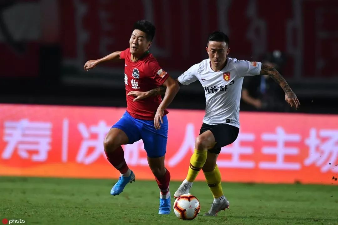 河南建业vs河北华夏幸福,谁能赢得北方宝座? 河南建业vs河北华夏幸福,谁能赢得北方宝座?