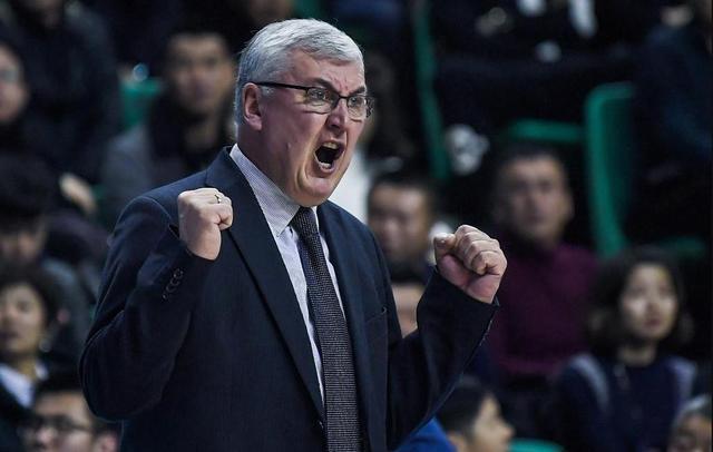 斯洛文尼亚再次成功晋级,表现相较理想 斯洛文尼亚再次成功晋级,表现相较理想