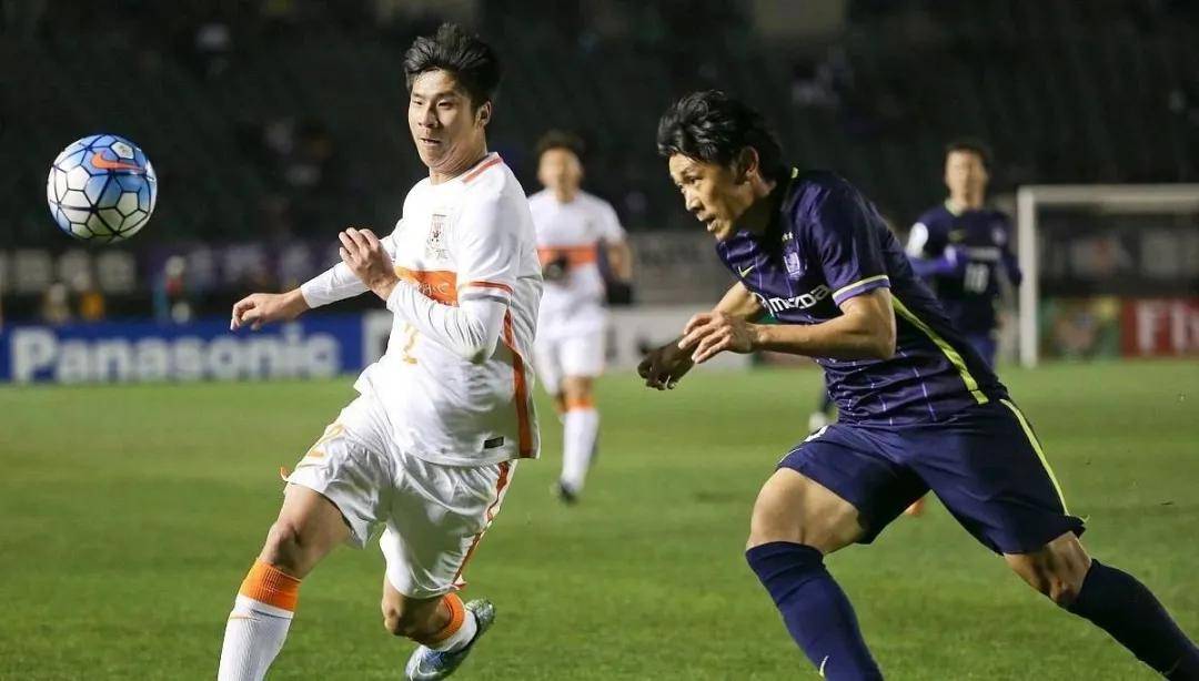 德信app下载-广岛三箭稳健防守,全队备战迎接下一场比赛