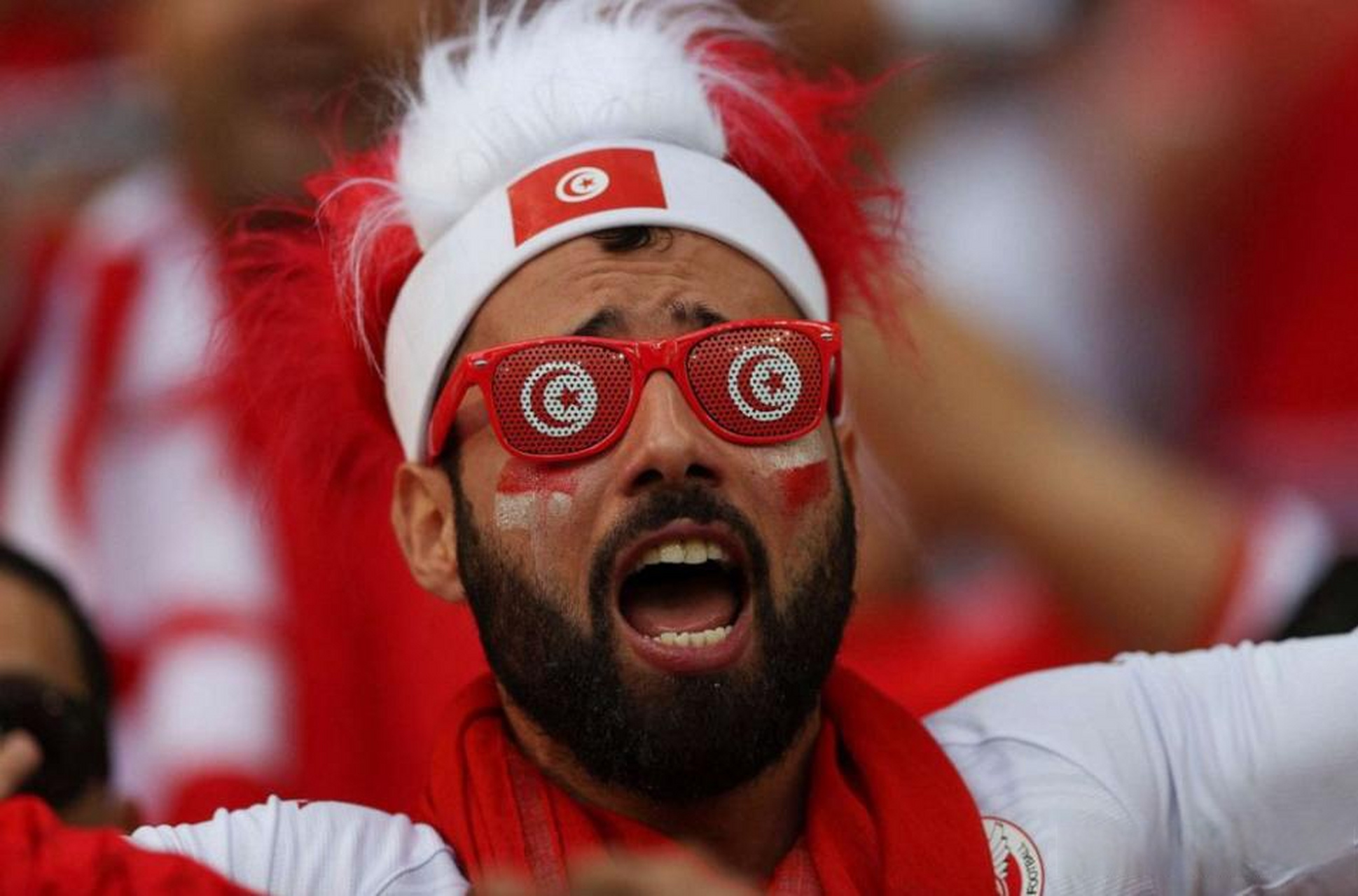 德信体育-世界杯比赛重燃激情,球迷沸腾欢呼